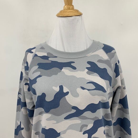 Old Navy Sweatshirt Womens XS Extra Small Gray Blue Camo Vintage Crew Neck - Picture 3 of 12